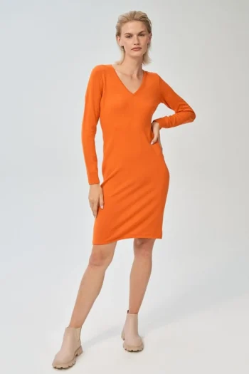 Sukienka z wełny merino prosta pomarańczowa