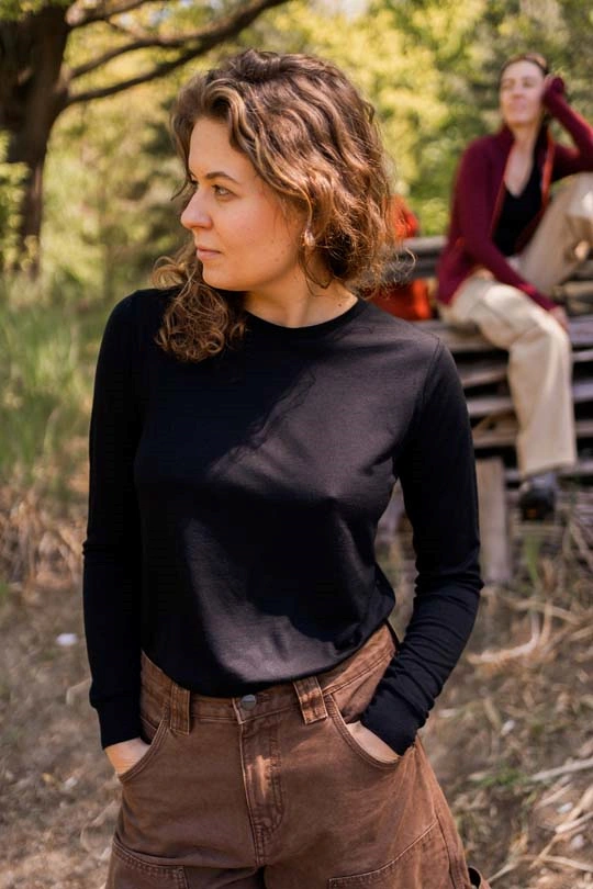 Koszulka z długim rękawem z wełny merino damska czarna