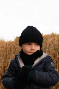 Czapka z wełny merino dla dzieci czarna