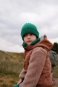 Czapka z wełny merino dla dzieci szmaragdowa