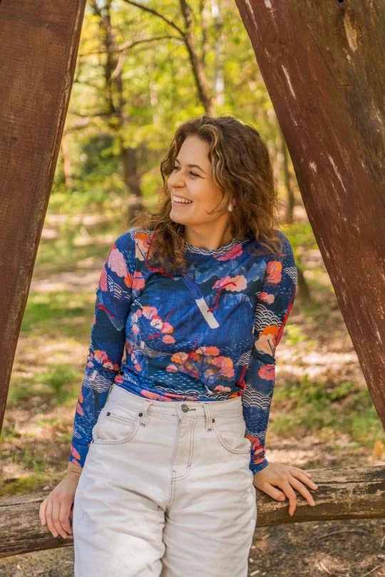 Koszulka z długim rękawem z wełny merino marki paterns we wzór tengoku damska