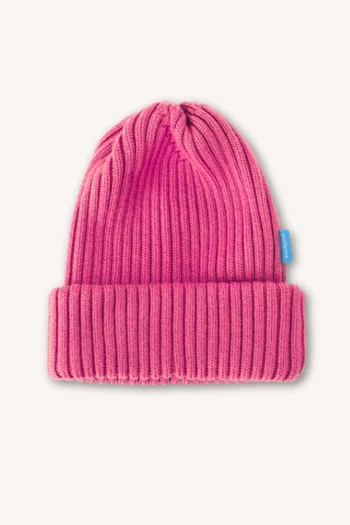 Czapka z wełny merino ściągaczowa różowa