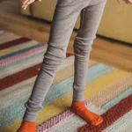 Legginsy termoaktywne z wełny merino 100% dla dzieci beżowy melanż