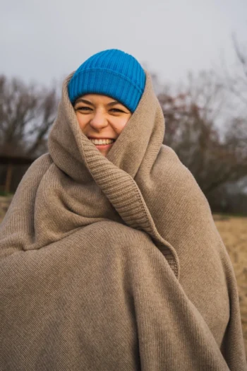 Koc z wełny merino 100% dzianinowy beżowy