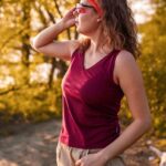 Top z wełny merino z dekoltem V damski bordowy Top z wełny merino z dekoltem V damski bordowy