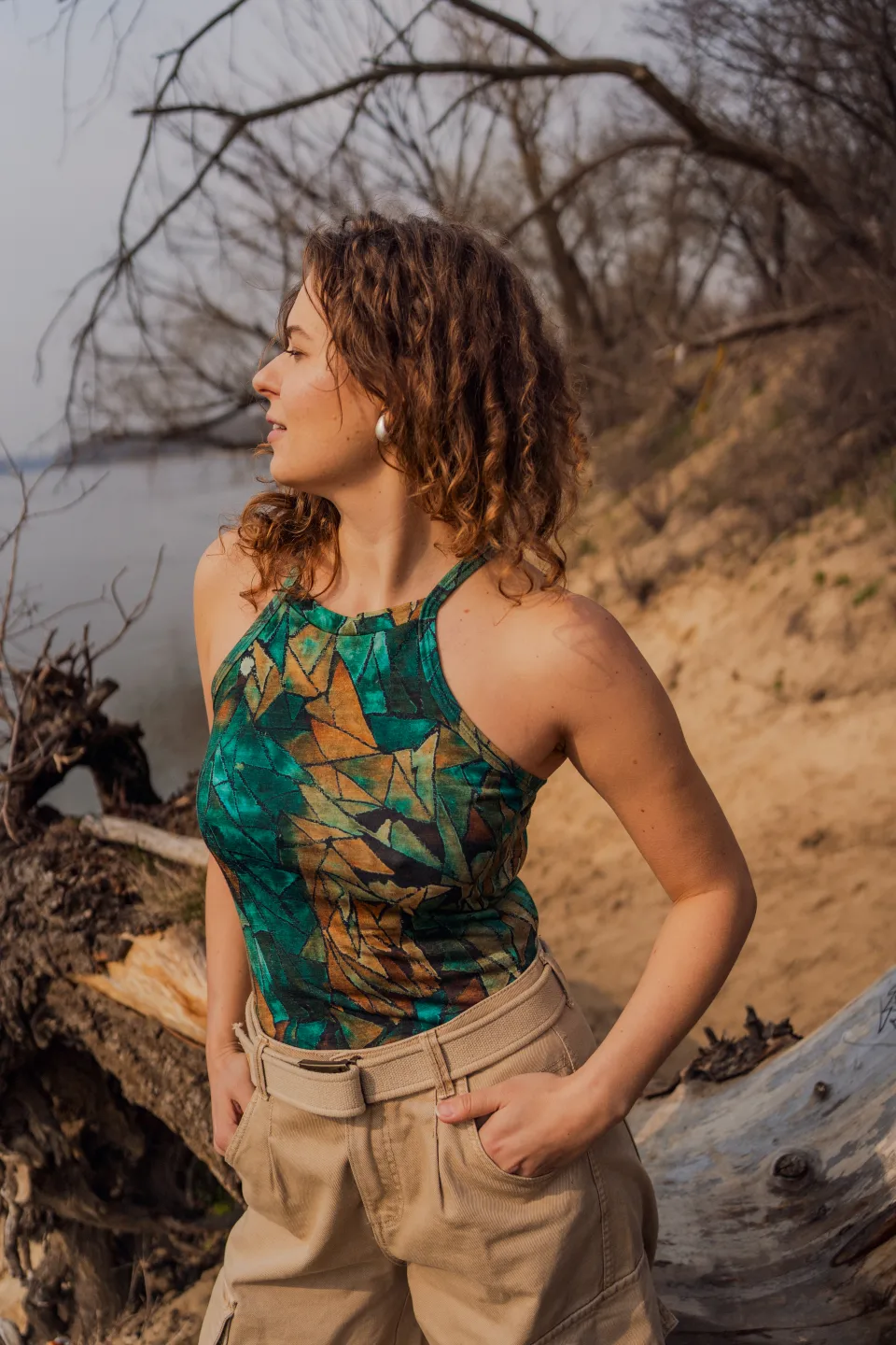 Top z wełny merino green gorpcore