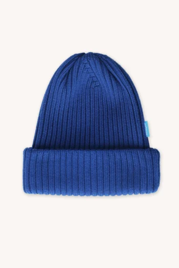 Kobaltowa czapka z wełny merino ściągaczowa typu beanie