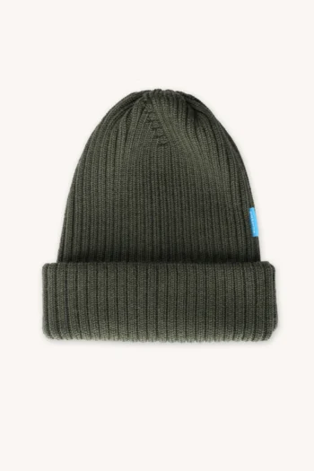 Czapka z wełny merino ściągaczowa oliwkowa