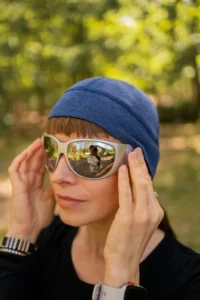 Czapka pod kask rowerowy z wełny merino denim