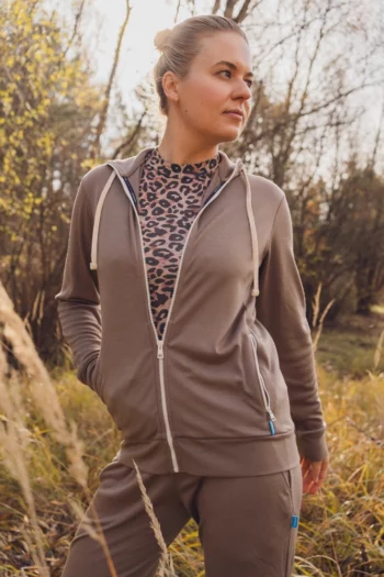 Bluza z wełny merino damska rozpinana z kapturem mocha