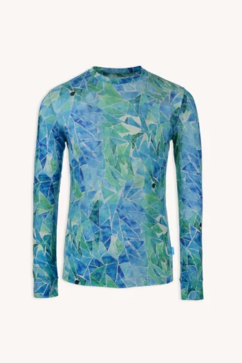 Męska koszulka z wełny merynosów w kolorze mokka z długimi rękawami, geometrycznym mozaikowym wzorem w odcieniach niebieskiego, zielonego i turkusowego, okrągłym dekoltem i wąskim krojem.